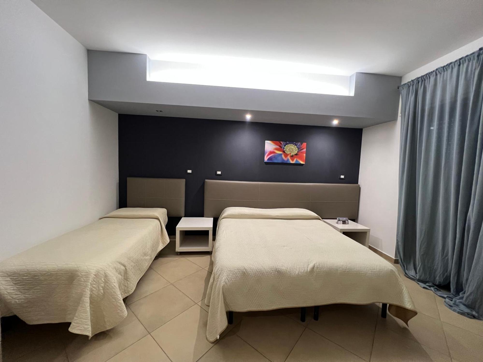 B&B A Due Passi San Giovanni Gemini Экстерьер фото